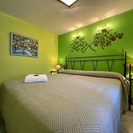 Entrefrutales Tatil Evi