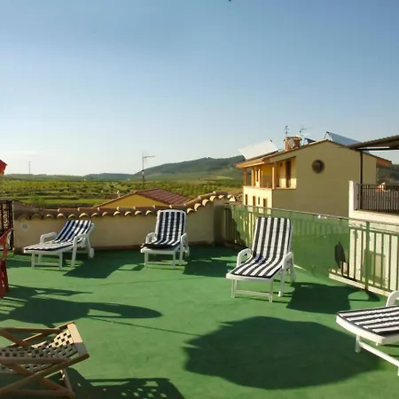 Entrefrutales · Entre árboles Y Aromas Casa vacanze